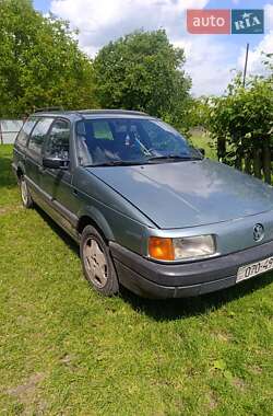 Універсал Volkswagen Passat 1989 в Іванкові