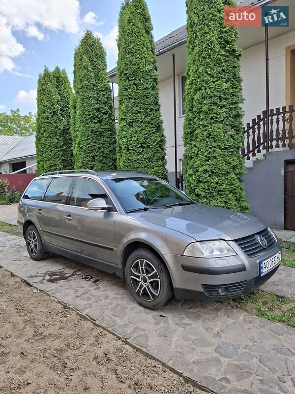 Універсал Volkswagen Passat 2003 в Виноградові