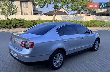 Седан Volkswagen Passat 2008 в 