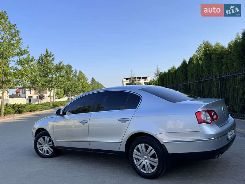 Седан Volkswagen Passat 2008 в Одессе