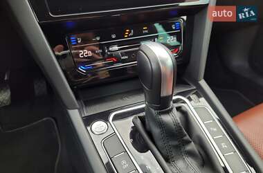 Универсал Volkswagen Passat 2021 в 