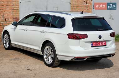 Универсал Volkswagen Passat 2021 в 