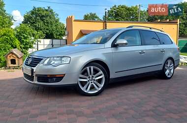 Универсал Volkswagen Passat 2010 в Миргороде
