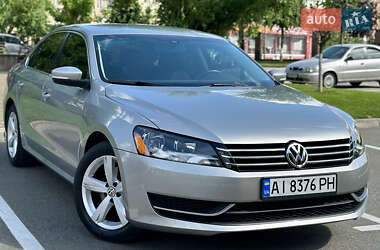 Седан Volkswagen Passat 2013 в Киеве
