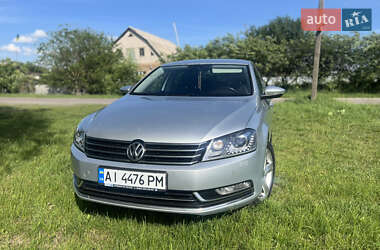 Седан Volkswagen Passat 2011 в Василькове