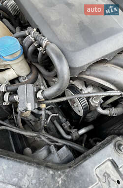 Седан Volkswagen Passat 2013 в 