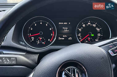 Седан Volkswagen Passat 2016 в 
