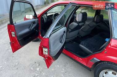 Седан Volkswagen Passat 1993 в 