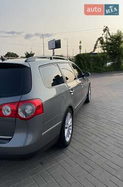 Універсал Volkswagen Passat 2008 в 