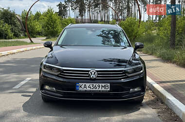 Универсал Volkswagen Passat 2015 в Ирпене