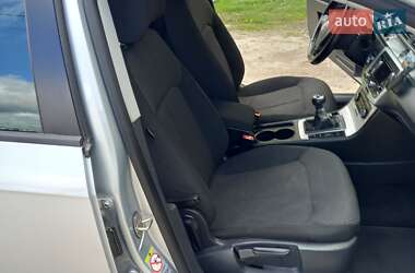 Універсал Volkswagen Passat 2011 в 