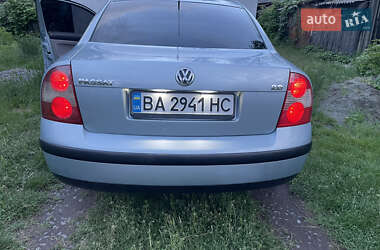 Седан Volkswagen Passat 2002 в 