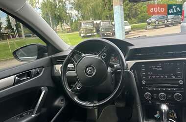 Седан Volkswagen Passat 2020 в 