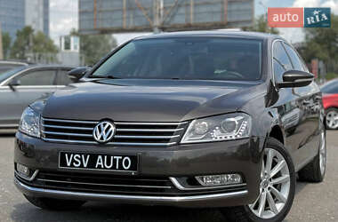 Седан Volkswagen Passat 2013 в 