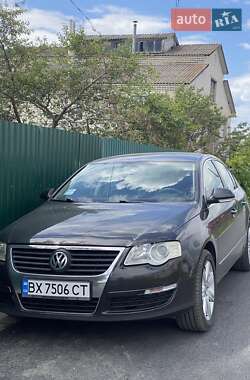 Седан Volkswagen Passat 2007 в Изяславе