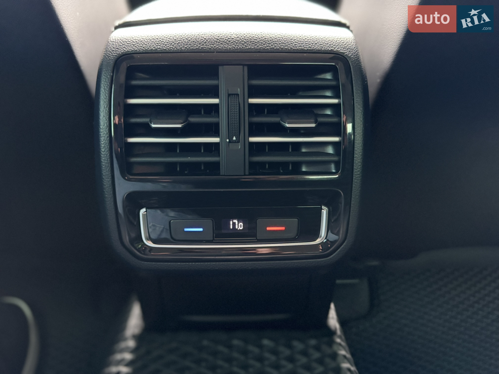 2015 Volkswagen Passat - мініатюра 4