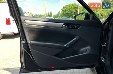 Седан Volkswagen Passat 2021 в 