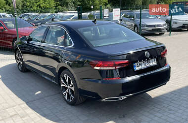 Седан Volkswagen Passat 2021 в 