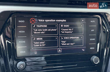 Седан Volkswagen Passat 2021 в 
