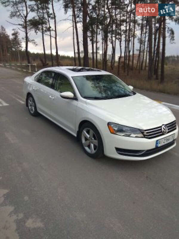 Седан Volkswagen Passat 2011 в 