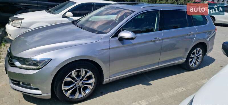 Універсал Volkswagen Passat 2018 в Хмельницькому