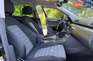 Универсал Volkswagen Passat 2013 в 