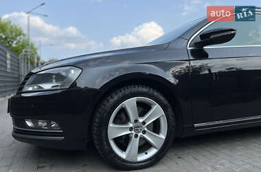 Универсал Volkswagen Passat 2012 в 
