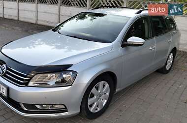 Volkswagen Passat 2011 Volkswagen Passat 2011