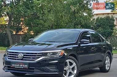 Седан Volkswagen Passat 2021 в Николаеве