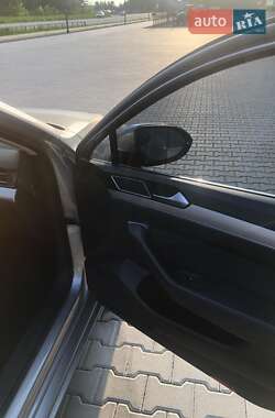 Універсал Volkswagen Passat 2015 в 