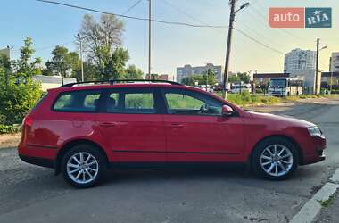 Универсал Volkswagen Passat 2010 в 