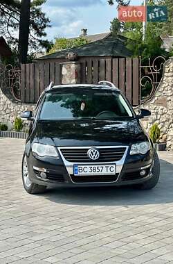 Универсал Volkswagen Passat 2010 в Бродах