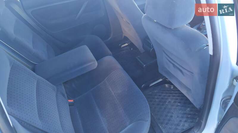 Универсал Volkswagen Passat 1998 в Киеве