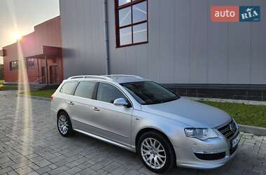 Універсал Volkswagen Passat 2010 в Рівному