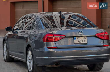 Седан Volkswagen Passat 2016 в Львове