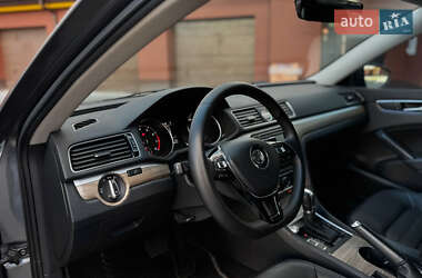 Седан Volkswagen Passat 2016 в 