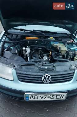 Універсал Volkswagen Passat 1997 в Жмеринці