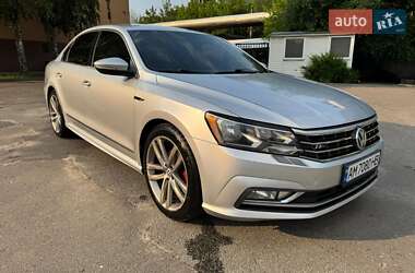 Седан Volkswagen Passat 2017 в Киеве