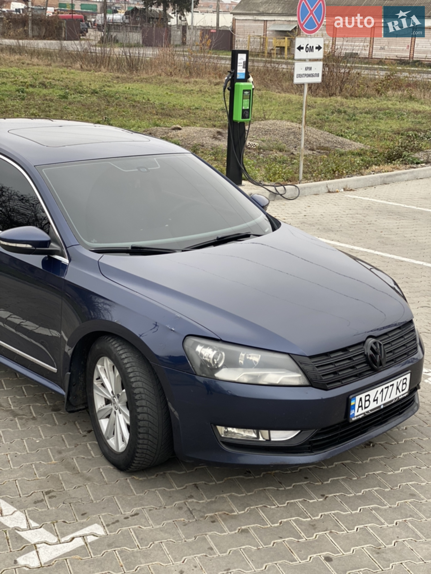 2012 Volkswagen Passat - мініатюра 3