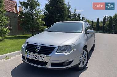 Универсал Volkswagen Passat 2010 в Киеве