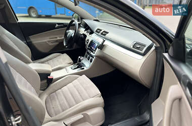 Седан Volkswagen Passat 2008 в 