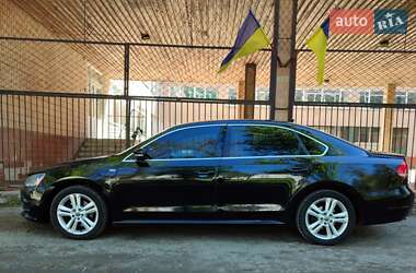 Седан Volkswagen Passat 2013 в Кам'янець-Подільському