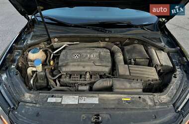 Седан Volkswagen Passat 2016 в 