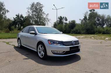 Седан Volkswagen Passat 2015 в Кривом Роге