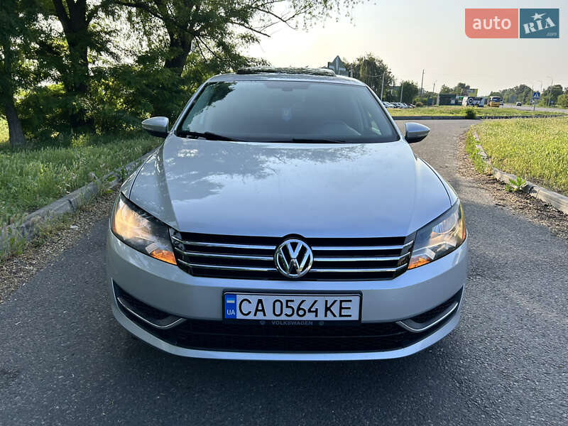 Седан Volkswagen Passat 2012 в Черкассах