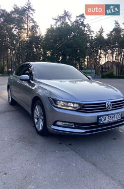 Седан Volkswagen Passat 2018 в Черкасах