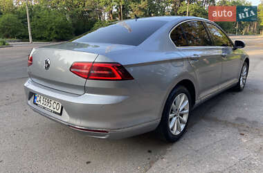 Седан Volkswagen Passat 2018 в 