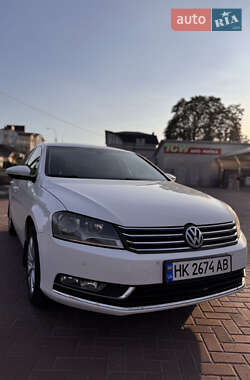 Седан Volkswagen Passat 2013 в 