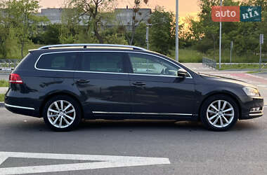 Универсал Volkswagen Passat 2012 в 