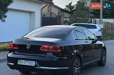 Седан Volkswagen Passat 2012 в 